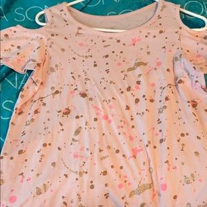 Justice off/on the shoulder t